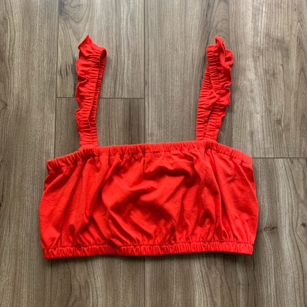 Aritzia Wilfred Crop Top